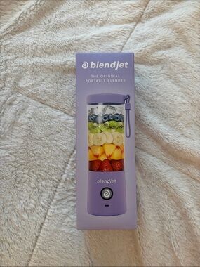 BLENDJET - Lavendar Portable Blendar - Wire Free - UNOPENED